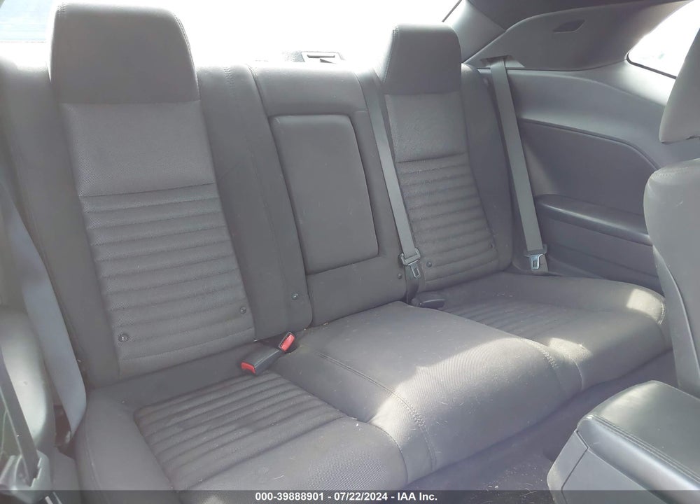 2011 DODGE CHALLENGER VIN: 2B3CJ4DG8BH570319