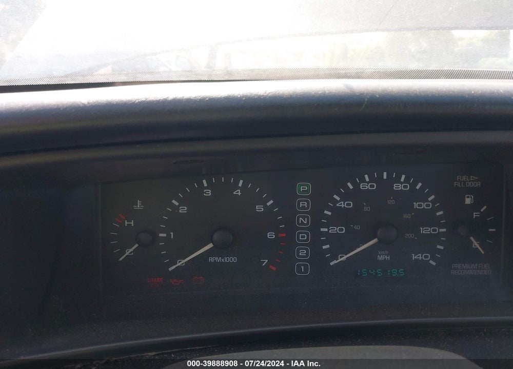 1998 LINCOLN MARK VIII LSC VIN: 1LNFM92VXWY660838