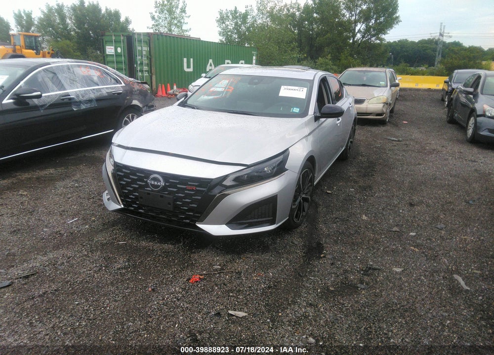 2024 NISSAN ALTIMA SR FWD VIN: 1N4BL4CV4RN311306