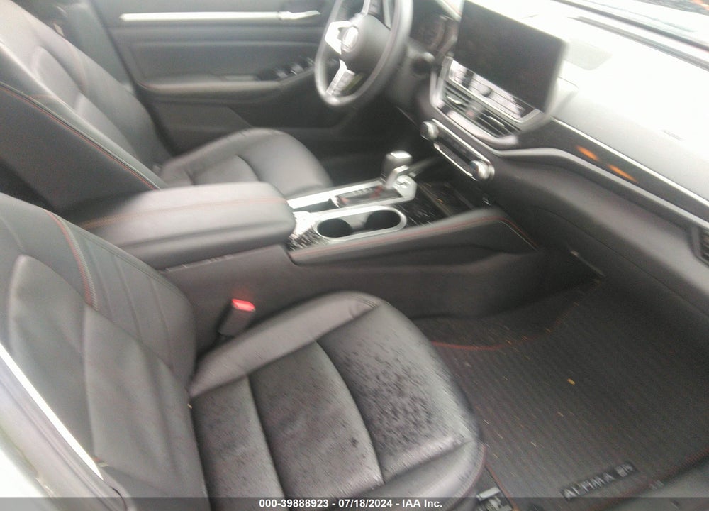 2024 NISSAN ALTIMA SR FWD VIN: 1N4BL4CV4RN311306