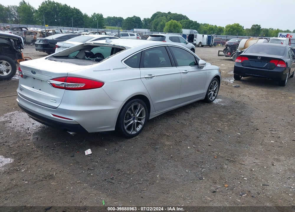 2019 FORD FUSION VIN: 3FA6P0CD1KR269685