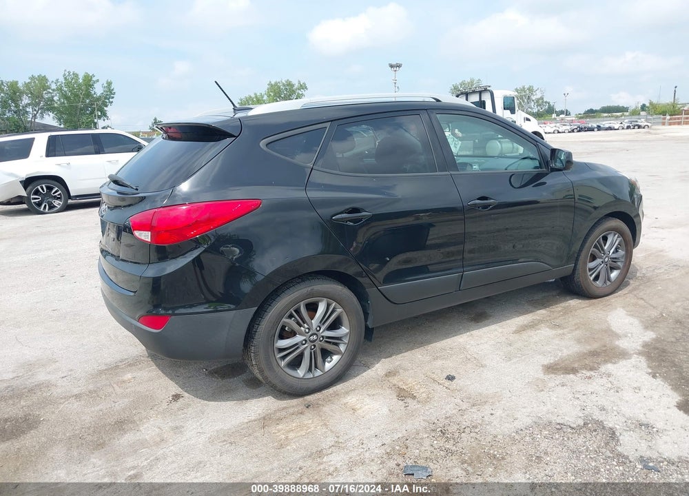 2015 HYUNDAI TUCSON SE VIN: KM8JU3AG0FU089734