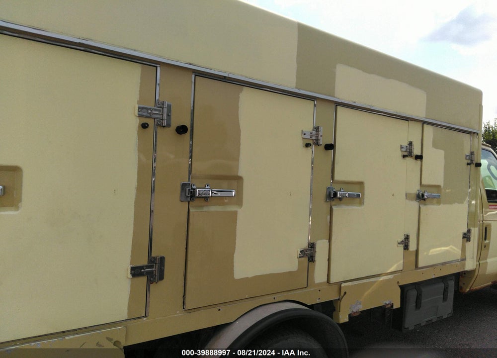 2011 FORD E-450 CUTAWAY VIN: 1FDXE4FL1BDA88296