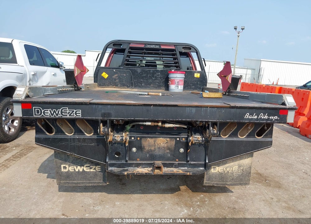 2015 FORD F-350 CHASSIS XLT VIN: 1FD8W3FT4FEC01475
