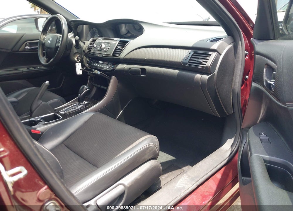 2016 HONDA ACCORD SPORT VIN: 1HGCR2F57GA215916