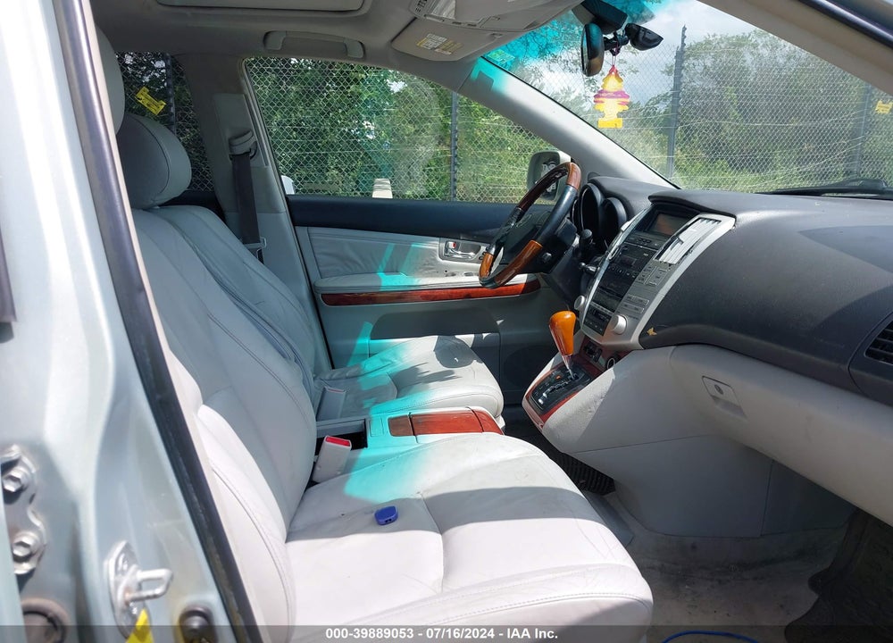 2004 LEXUS RX 330 VIN: JTJHA31U840032765