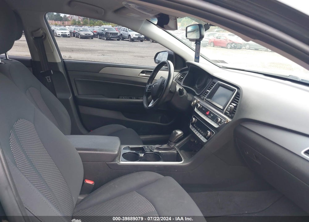 2019 HYUNDAI SONATA SEL VIN: 5NPE34AF4KH785605