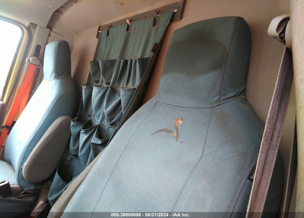 2010 FORD E-450 CUTAWAY VIN: 1FDXE4FLXADA89297
