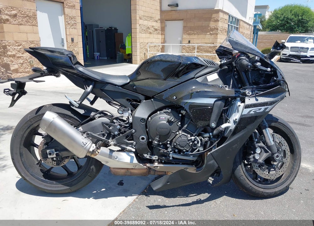 2024 YAMAHA YZFR1 VIN: JYARN66Y0RA001211