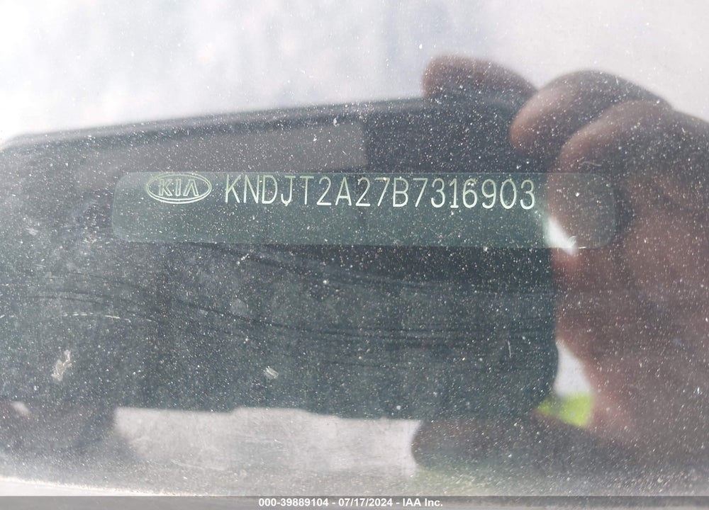 2011 KIA SOUL VIN: KNDJT2A27B7316903