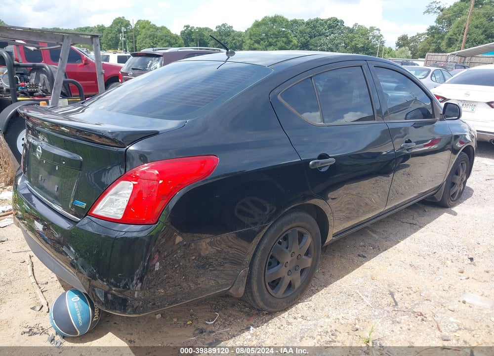 2015 NISSAN VERSA 1.6 S+ VIN: 3N1CN7AP1FL831816
