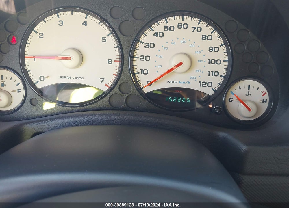 2002 JEEP LIBERTY SPORT VIN: 1J4GL48K62W276535