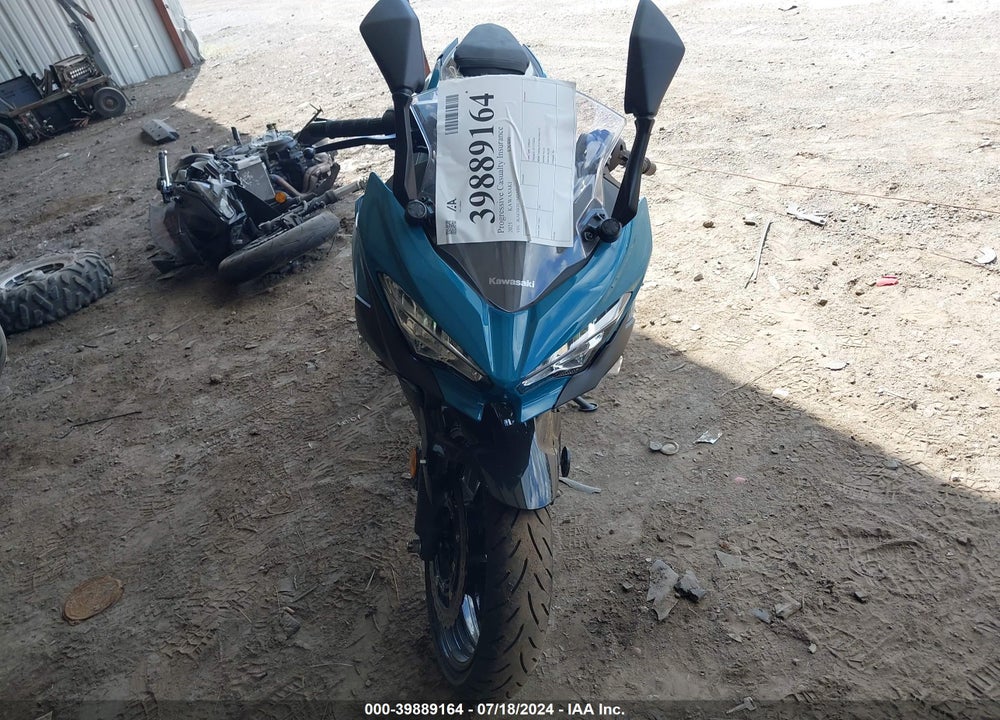 2021 KAWASAKI EX400 VIN: JKAEXKH15MDAD2251