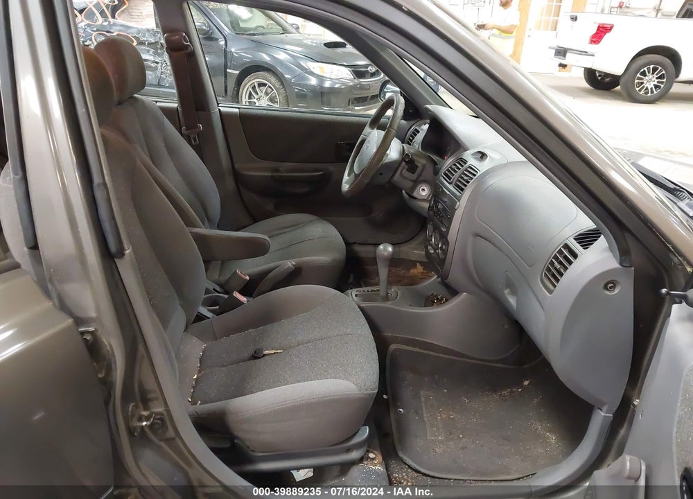 2001 HYUNDAI ACCENT GL VIN: KMHCG45C71U219398