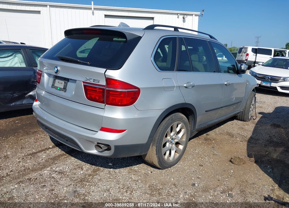 2013 BMW X5 XDRIVE35I/XDRIVE35I PREMIUM/XDRIVE35I SPORT ACTIVITY VIN: 5UXZV4C57D0B13460