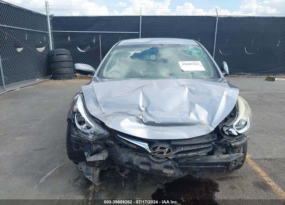 2015 HYUNDAI ELANTRA SE VIN: 5NPDH4AE1FH634425