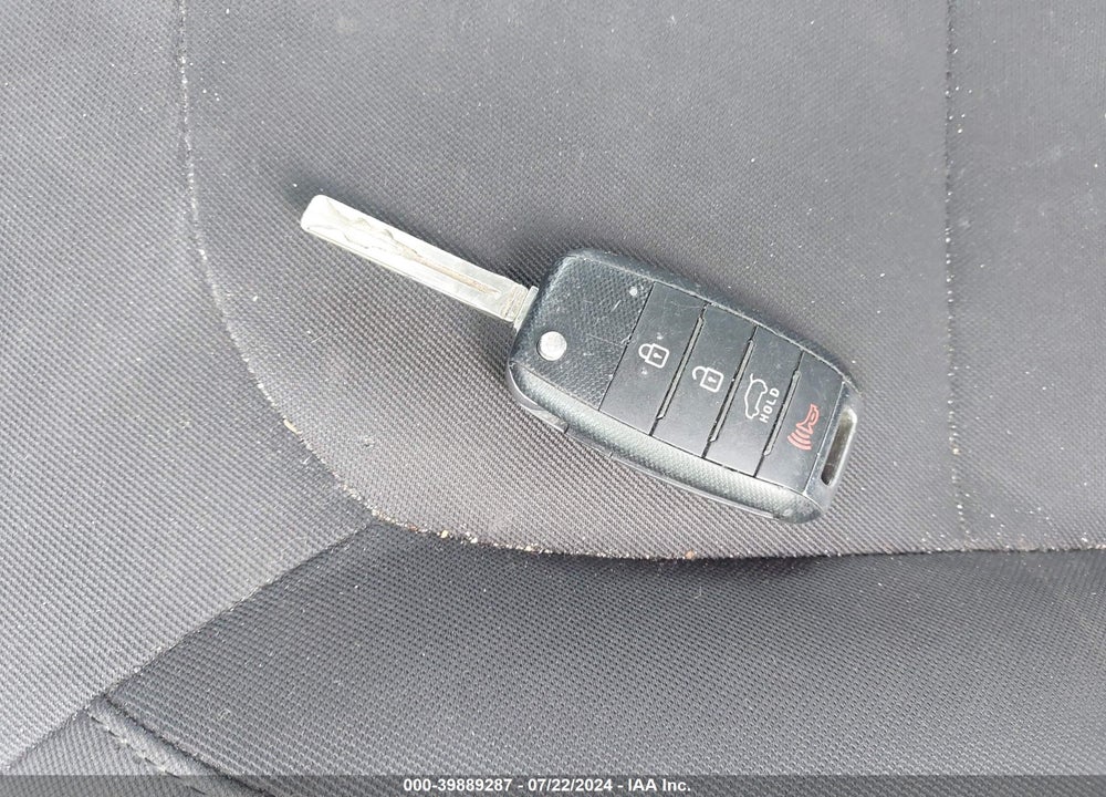 2019 KIA SOUL VIN: KNDJN2A2XK7915059
