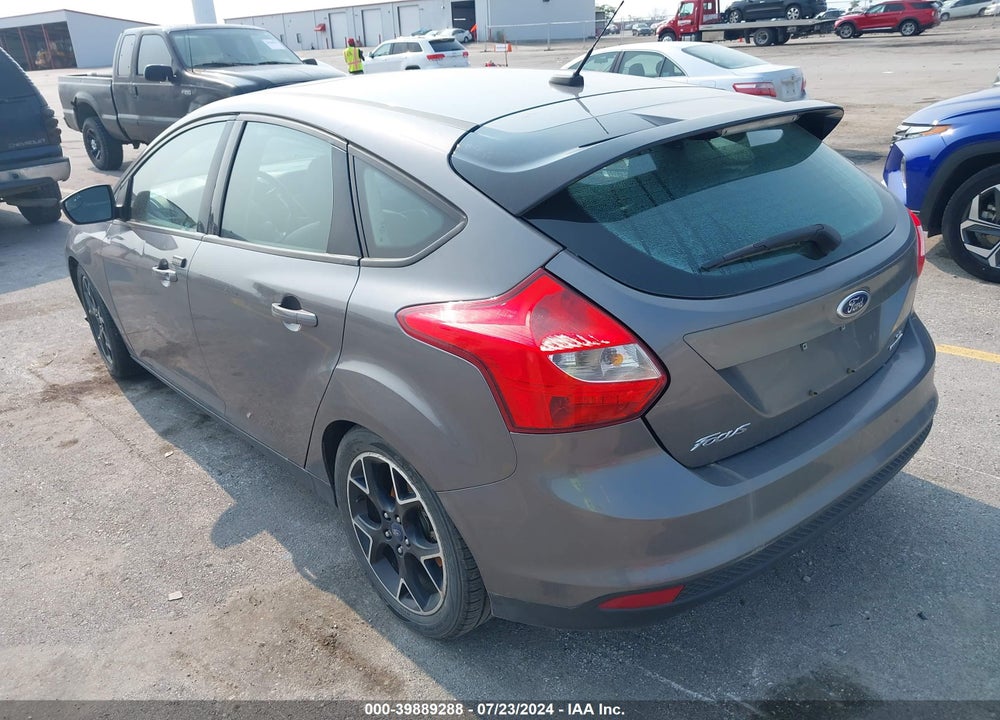 2014 FORD FOCUS SE VIN: 1FADP3K27EL210006