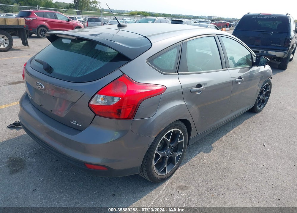 2014 FORD FOCUS SE VIN: 1FADP3K27EL210006