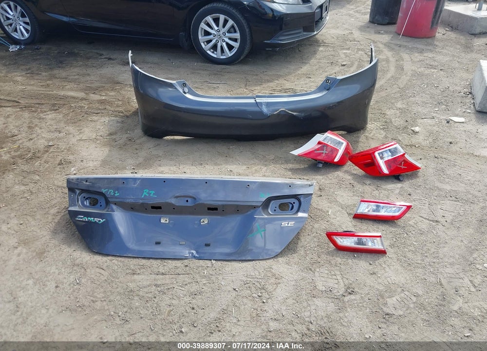 2014 TOYOTA CAMRY SE VIN: 4T1BF1FK0EU326270