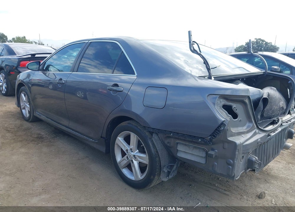2014 TOYOTA CAMRY SE VIN: 4T1BF1FK0EU326270