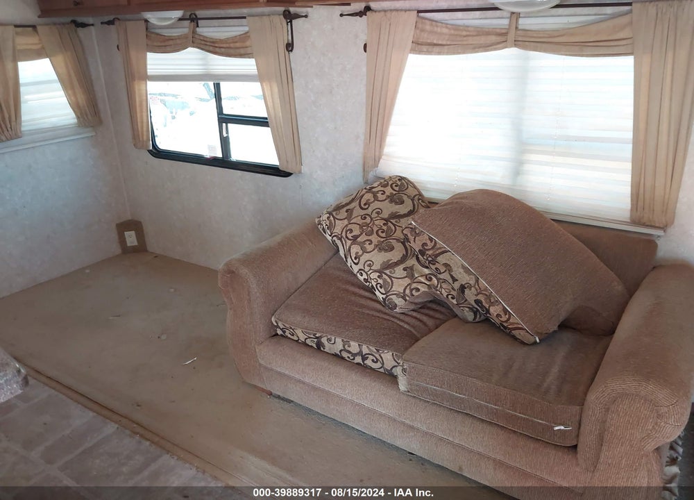 2011 OPEN RANGE 399BHS VIN: 5XMFE3928B5003286