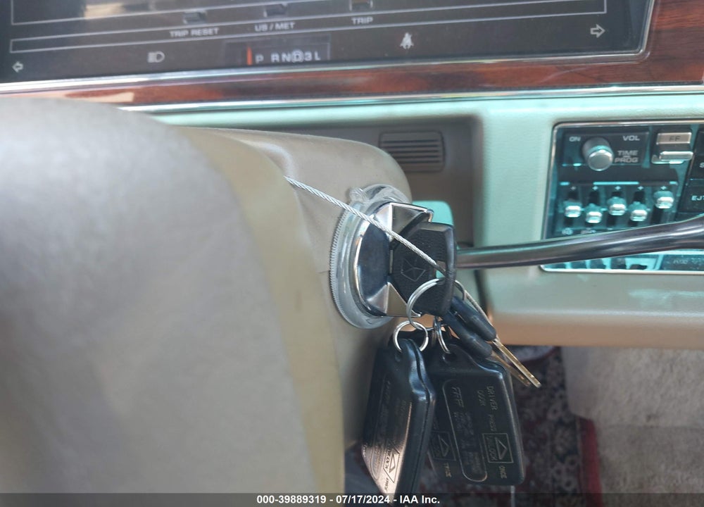 1991 CHRYSLER IMPERIAL VIN: 1C3XY56L0MD230128