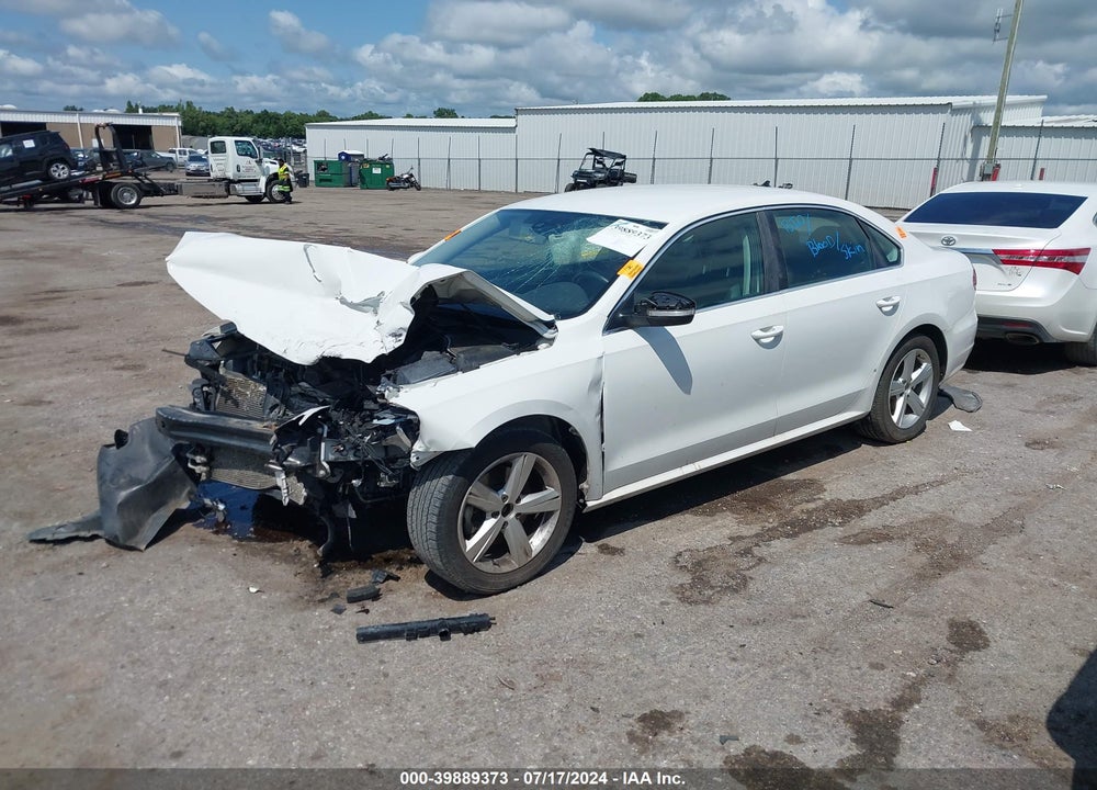 2013 VOLKSWAGEN PASSAT 2.5L SE VIN: 1VWBH7A39DC012331