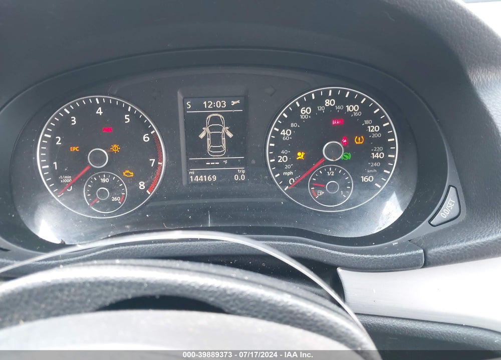 2013 VOLKSWAGEN PASSAT 2.5L SE VIN: 1VWBH7A39DC012331