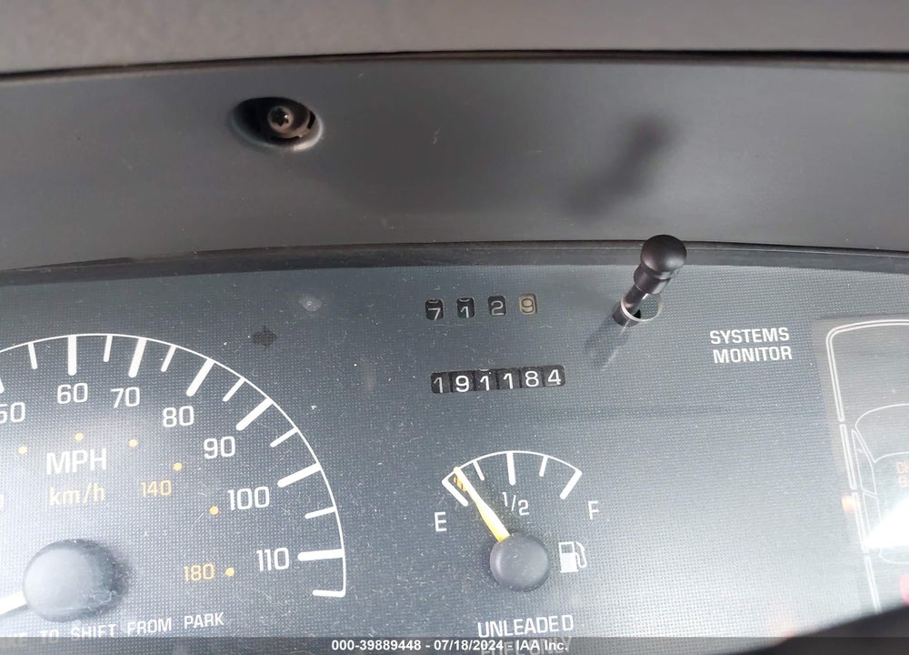 1998 PONTIAC BONNEVILLE SE VIN: 1G2HX52K0W4206032