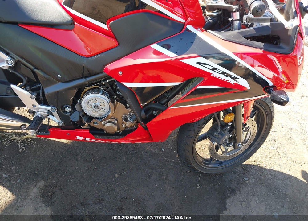 2017 HONDA CBR300 RA VIN: MLHNC5151H5300324