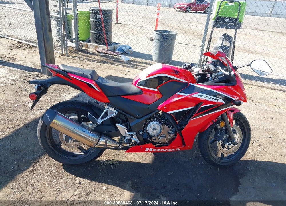 2017 HONDA CBR300 RA VIN: MLHNC5151H5300324