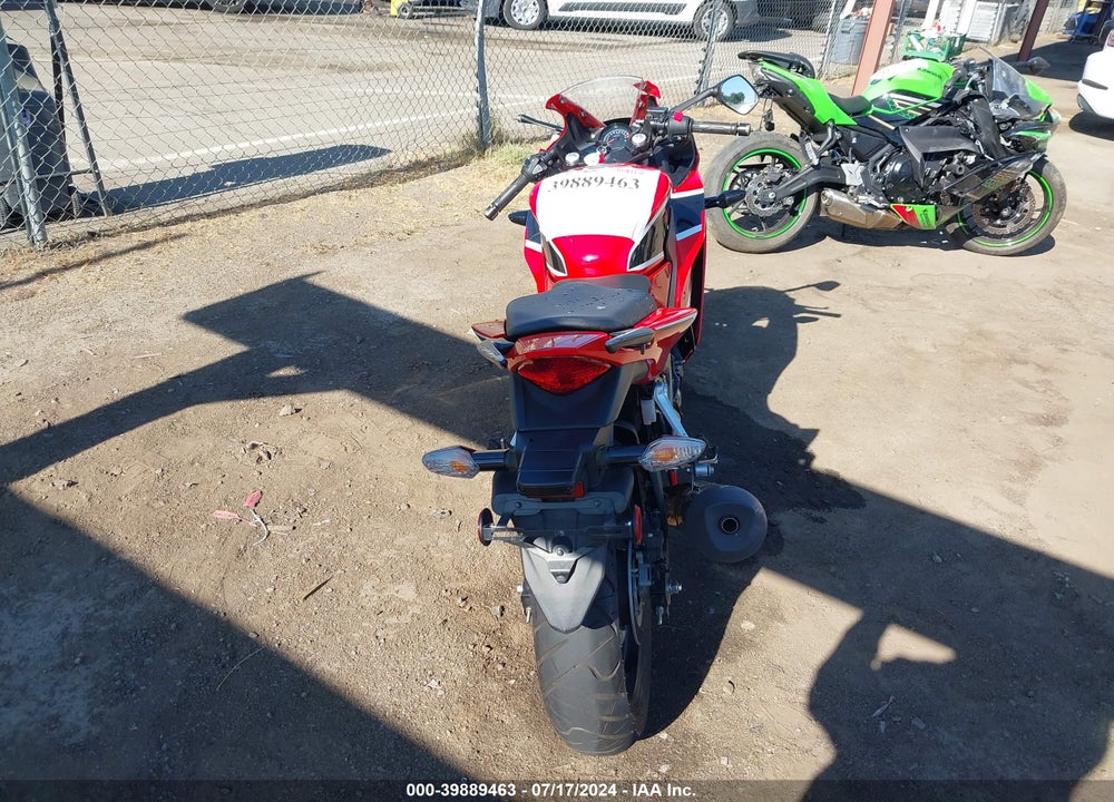 2017 HONDA CBR300 RA VIN: MLHNC5151H5300324