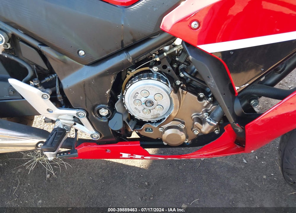 2017 HONDA CBR300 RA VIN: MLHNC5151H5300324