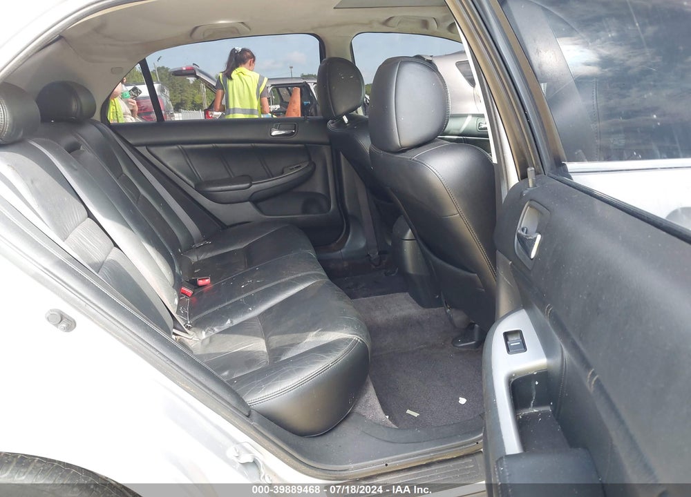2004 HONDA ACCORD 3.0 EX VIN: 1HGCM66554A019426