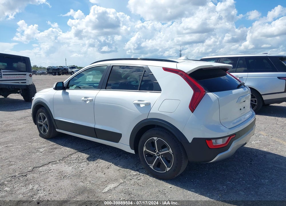 2023 KIA NIRO EX VIN: KNDCR3LE3P5060895
