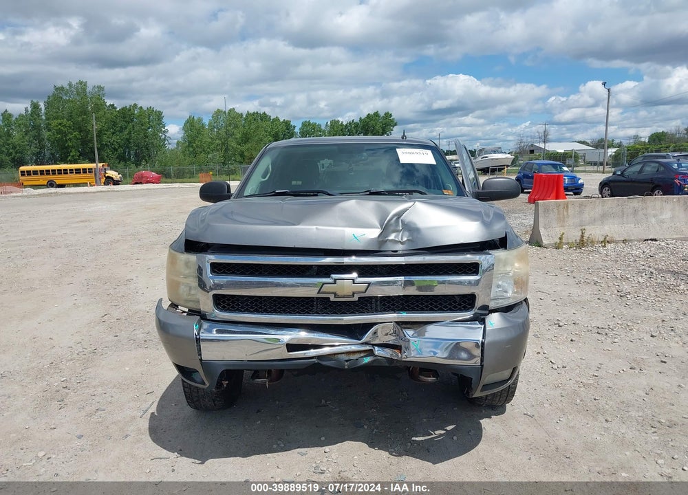 2009 CHEVROLET SILVERADO 1500 LT VIN: 3GCEK23M39G255552