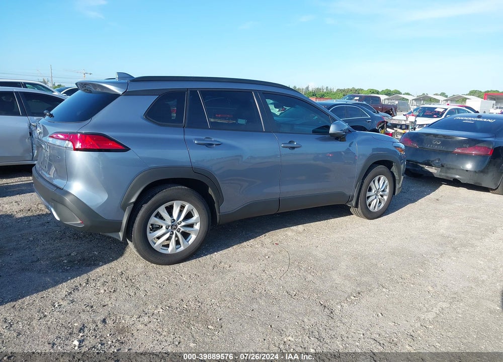 2024 TOYOTA COROLLA CROSS LE VIN: 7MUBAAAG8RV072975