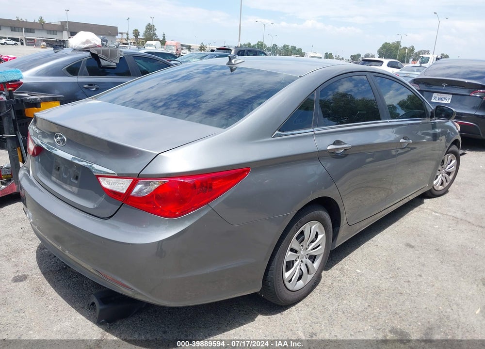 2013 HYUNDAI SONATA GLS VIN: 5NPEB4AC7DH547369