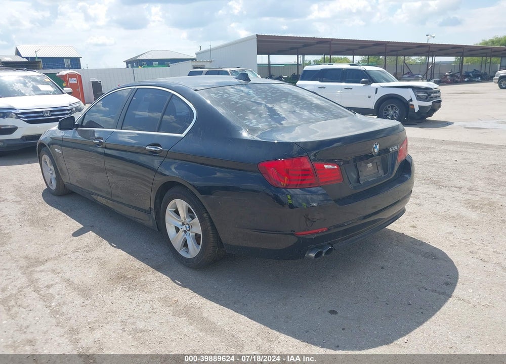 2013 BMW 528I VIN: WBAXG5C54DD233549