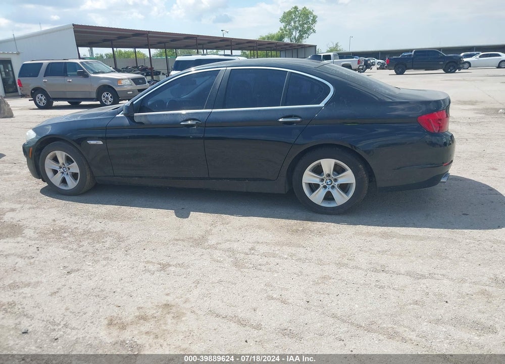 2013 BMW 528I VIN: WBAXG5C54DD233549