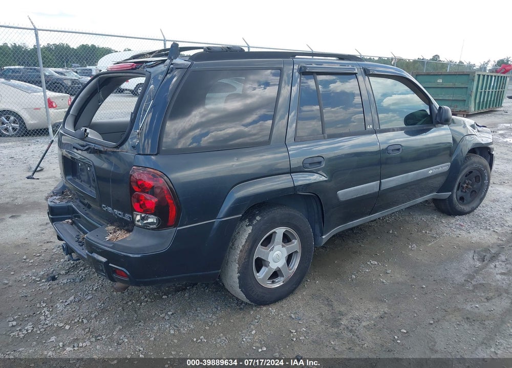2004 CHEVROLET TRAILBLAZER LS VIN: 1GNDT13S742283560
