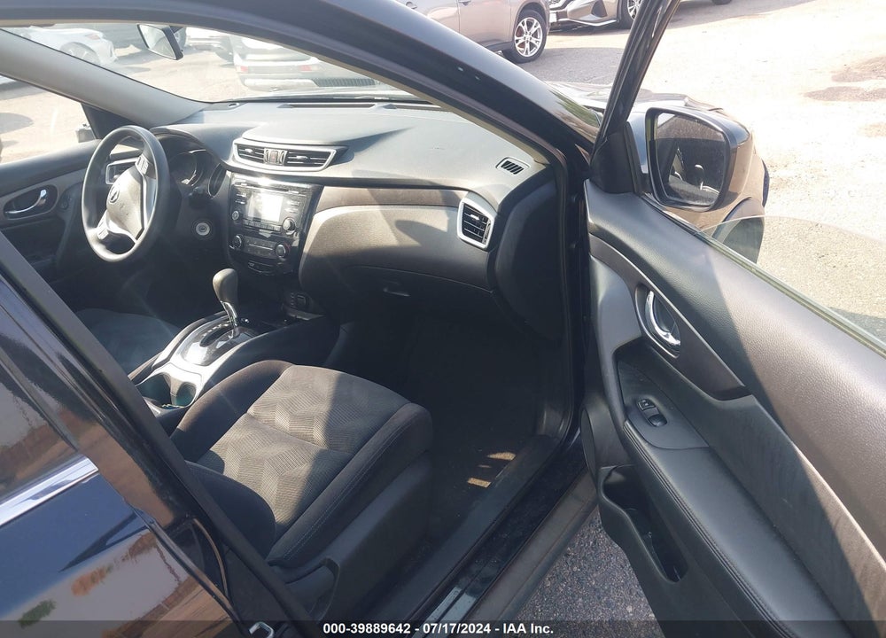 2016 NISSAN ROGUE S VIN: JN8AT2MV3GW131819