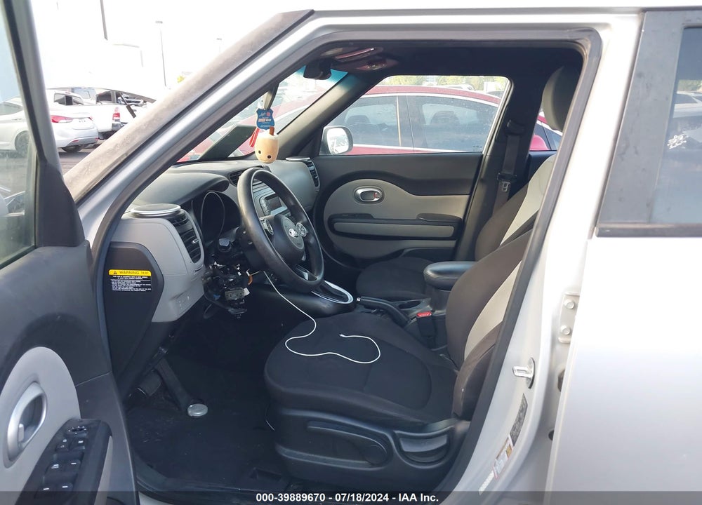 2016 KIA SOUL VIN: KNDJN2A2XG7828219