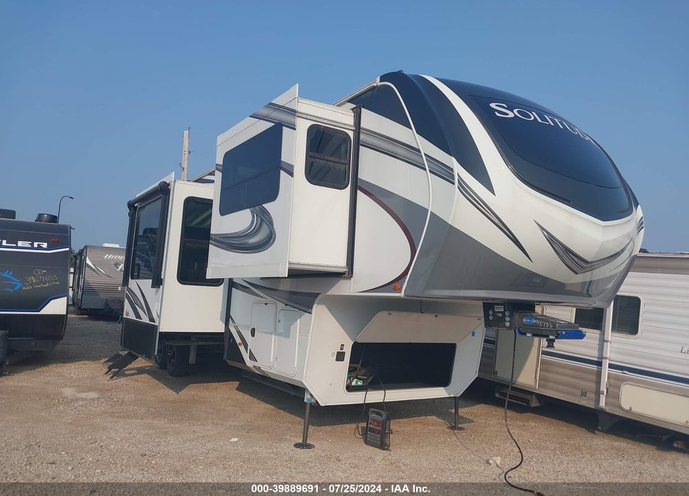 2022 GRAND DESIGN SOLITUDE 346FLS-R VIN: 573FS3925NAA11311