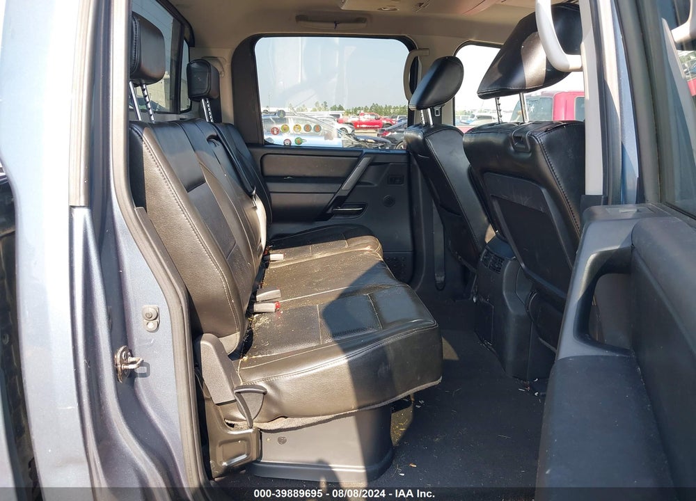 2011 NISSAN TITAN SL VIN: 1N6BA0ED4BN305750