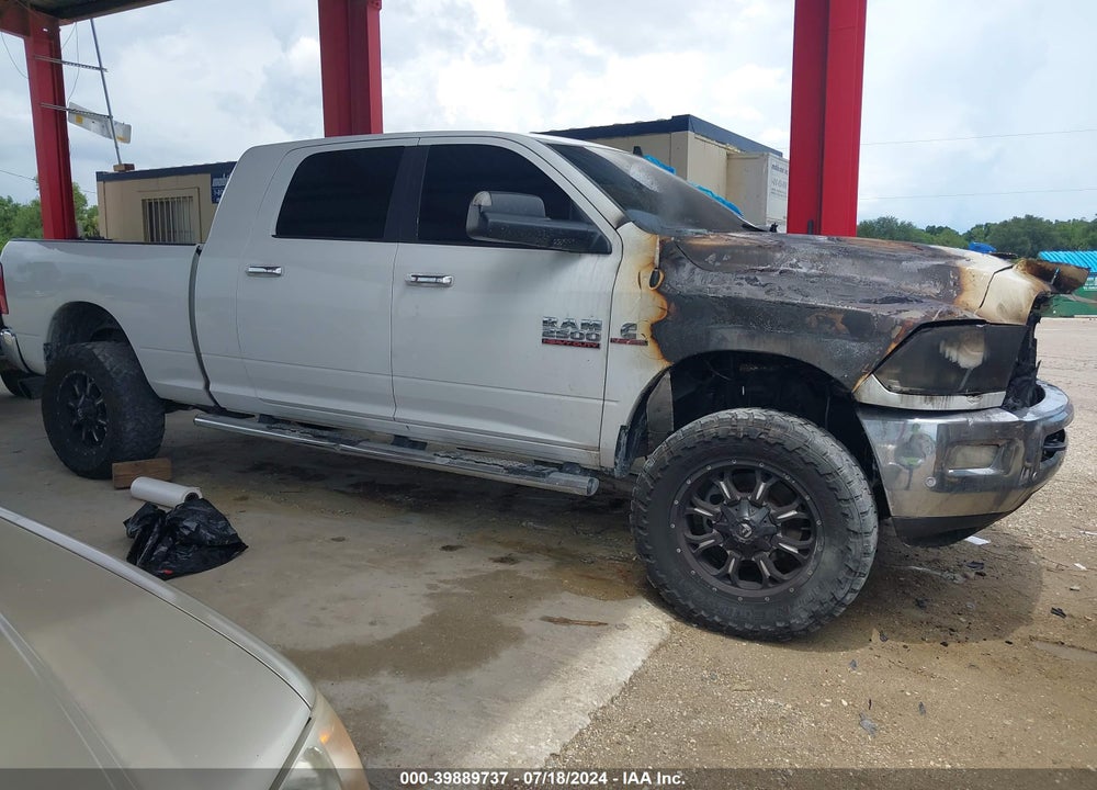2016 RAM 2500 SLT VIN: 3C6UR5ML6GG291853