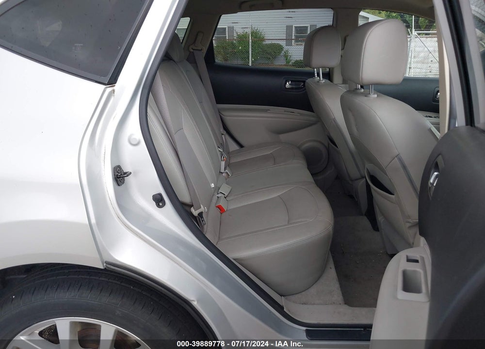 2013 NISSAN ROGUE SV W/SL PKG VIN: JN8AS5MV9DW649305