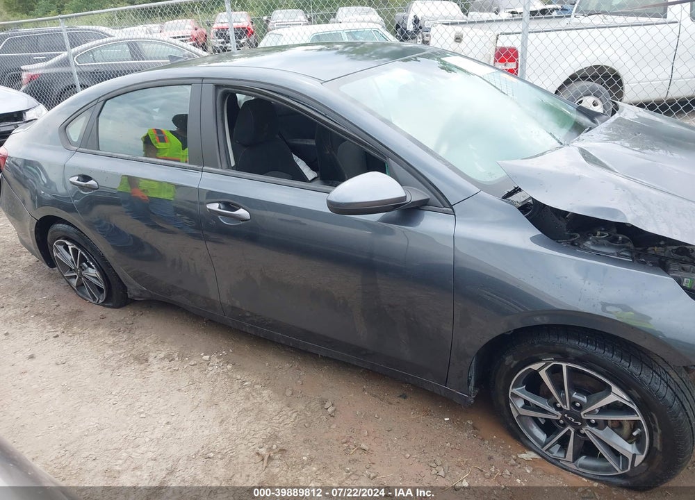 2023 KIA FORTE LXS VIN: 3KPF24AD5PE586497