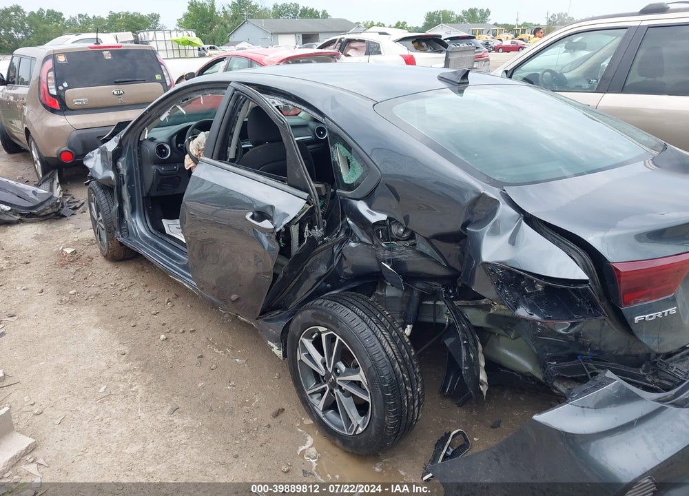 2023 KIA FORTE LXS VIN: 3KPF24AD5PE586497